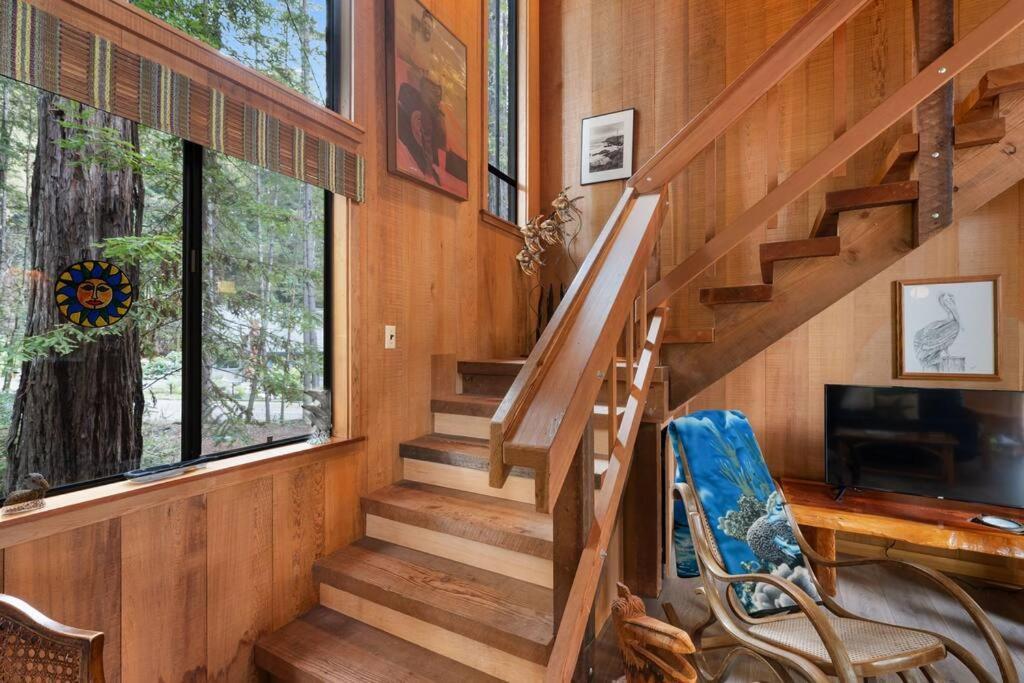 Grandma'S Cabin By The Sea Гвалала Экстерьер фото