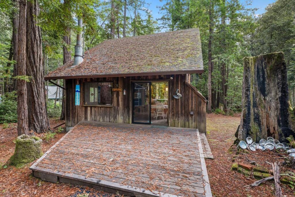 Grandma'S Cabin By The Sea Гвалала Экстерьер фото